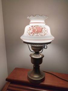 lot 936 image: 15 inch tall Floral Hurricane Table Lamp with Brass Base. Located UPSTAIRS
