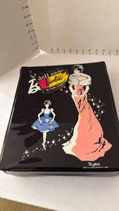 lot 1000 image: Vintage Barbie doll case (has original tag) with doll and accessories great condition