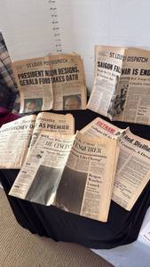lot 1065 image: Vintage Newspapers