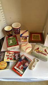 lot 1109 image: St Louis Cardinals and Mark McGwire memorabilia