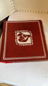 lot 1110 image: Baseball card album with trading cards