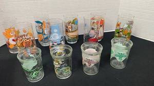 lot 1214 image: 1980s Welchs Cartoon Character Drinking Glass Collection