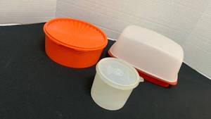lot 1234 image: Tupperware Orange and White Containers
