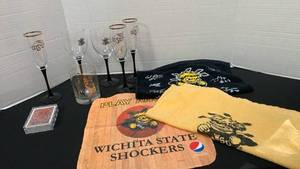 lot 1277 image: WSU memorabilia