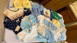 lot 1339 image: Baby and toddler clothes