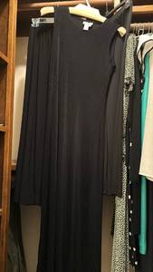 lot 1428 image: Black midi dress, size 8.  Black skirt and pants size PS