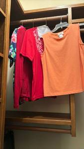 lot 1435 image: Four tops size small and medium