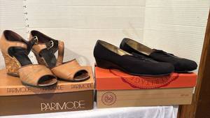 lot 1450 image: Vintage 1976 Wedges (don��t know size) and Soft Style black shoes size 9