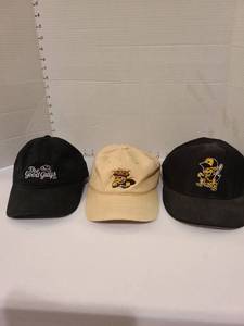 lot 1456 image: Ballcaps