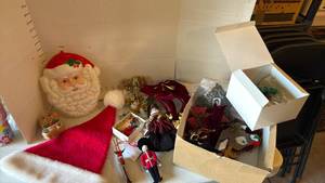 lot 3130 image: Santa hat and decor , ornaments and more