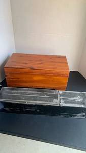 lot 3313 image: Cedar box 9x17x9 and metal box 4x22x5