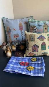 lot 3315 image: Birdhouse pillows, towel and see, hear and speak no evil birds