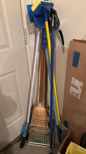 lot 3400 image: Brooms and Mops