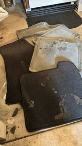 lot 3402 image: Car Floor Mats