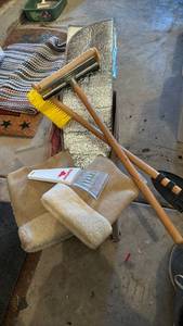 lot 3406 image: Ice scrapers, squeegee, brush and window sun screen
