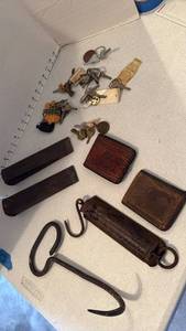 lot 3518 image: Hay hook, chisels, billfolds and old keys