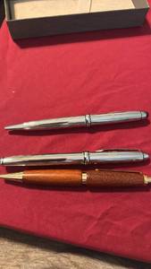 lot 1617 image: Pens