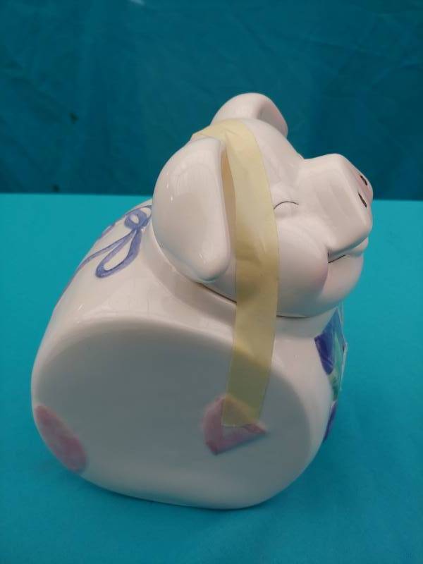 lot 5100 image: Pig Cookie Jar
