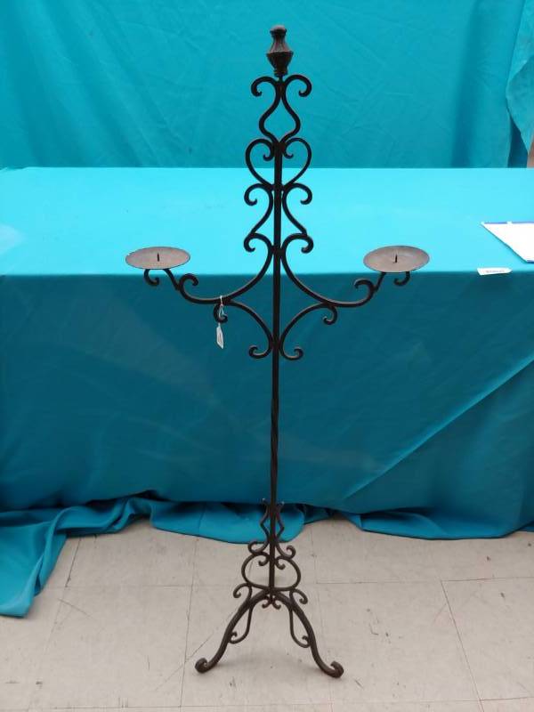 lot 5057 image: Iron Candle Holder