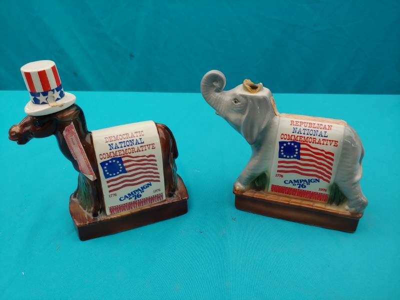 lot 5155 image: Republican and Democratic Commemorative Decanters