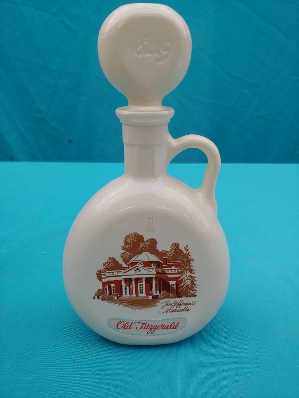 lot 5164 image: Old Fitzgerald Decanter
