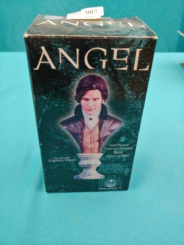 lot 5210 image: Angel Limited Edition Porcelain Bust