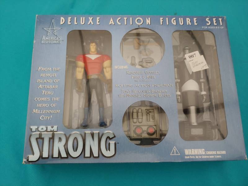 lot 5219 image: Tom Strong Figurine