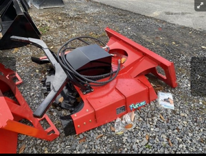 lot 50 image: X-DM43 - Mini Skid Steer Disc Mulcher - Unused
