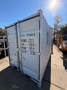 lot 1033 image: IRC12 - 12ft Container - Unused