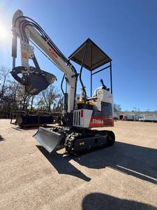 lot 4003 image: BATTLER Mini Excavator with Pilot Controls (2025)&nbspBTTL15H-6 ET15H-6 - Unused