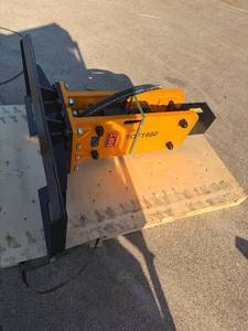 lot 4012 image: TOFT680 - Hydraulic Skid Steer Hammer for Skid Steer Loader - Unused
