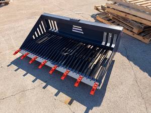 lot 4020 image: TOFT HSSB-74 -  Heavy Duty Grid Bucket for Skid Steer Loaders