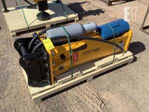 lot 4030 image: TOFT680 - Hydraulic Hammer with 45mm Pins to Fit CAT305 - Unused
