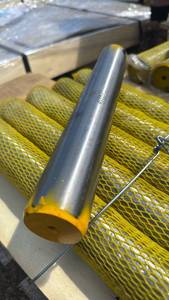 lot 8008 image: 40mm x 270mm - 6 Universal bucket pins - Unused