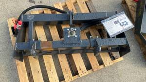 lot 8063 image: PHA-16-2C - LandHonor Skid Steer 3 Point Hitch Adapter - Unused