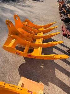 lot 4018 image: TOFT10R - Excavator Rake to Fit CAT336 - Unused