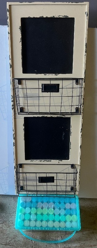 lot 543 image: Bundle of Calk & Kirkland 11.8 x 31.5 Rustic White FCT Chalk Board W Baskets - Great for entry ways, Washrooms, Make Kids Todo Lists etc.