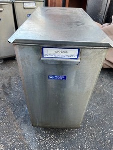 lot 62 image: NSF Commercial Quality INGBIN-1CMPT1 SS One Compartment Ingredient Bin Retails $1,100