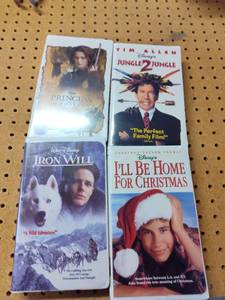 lot 27 image: Disney VHS Movie Collection Bundle - 4 Classic Films