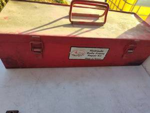 lot 48 image: 4 Ton Hydraulic Body-Frame Repair Kit - Taiwan Made
