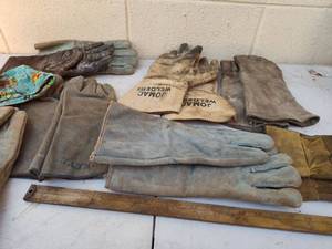 lot 56 image: JOMAC Welders Work Gloves Collection