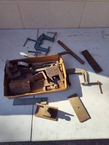 lot 100 image: C  clamps and assorted metal pieces