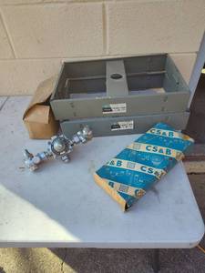 lot 124 image: 1950s CS&B Plumbing Kit with Signature Fiberglass Tub Stand