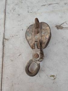 lot 133 image: Industrial Cast Iron Pulley Block with Fan Parts and Reamer