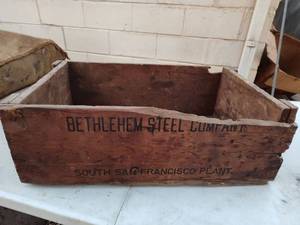 lot 148 image: Bethlehem Steel Company Wood Crate