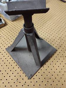 lot 168 image: Industrial  Stand