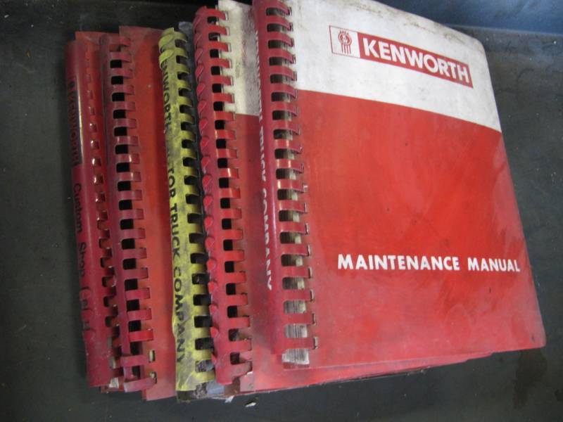 lot 926 image: 5 Kenworth Service Manuals