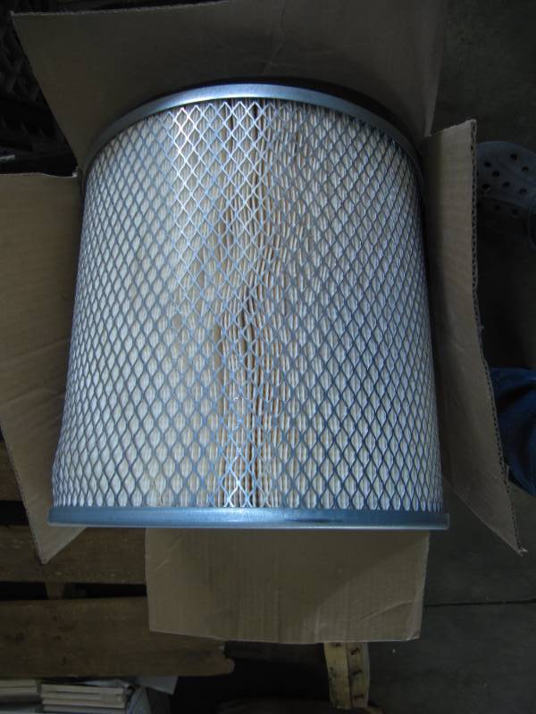 lot 933 image: NEW Cat 38-9606 Air Filter