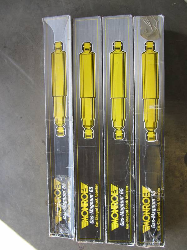 lot 951 image: NEW 4 Monroe Gas-Magnum 65 heavy duty truck shocks #65451