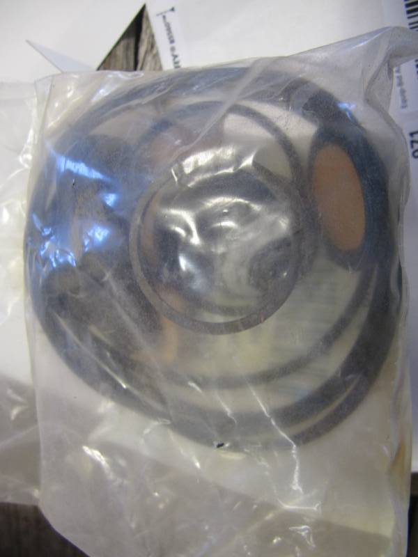 lot 969 image: 5 NEW AD-4 end cover  kits #103980